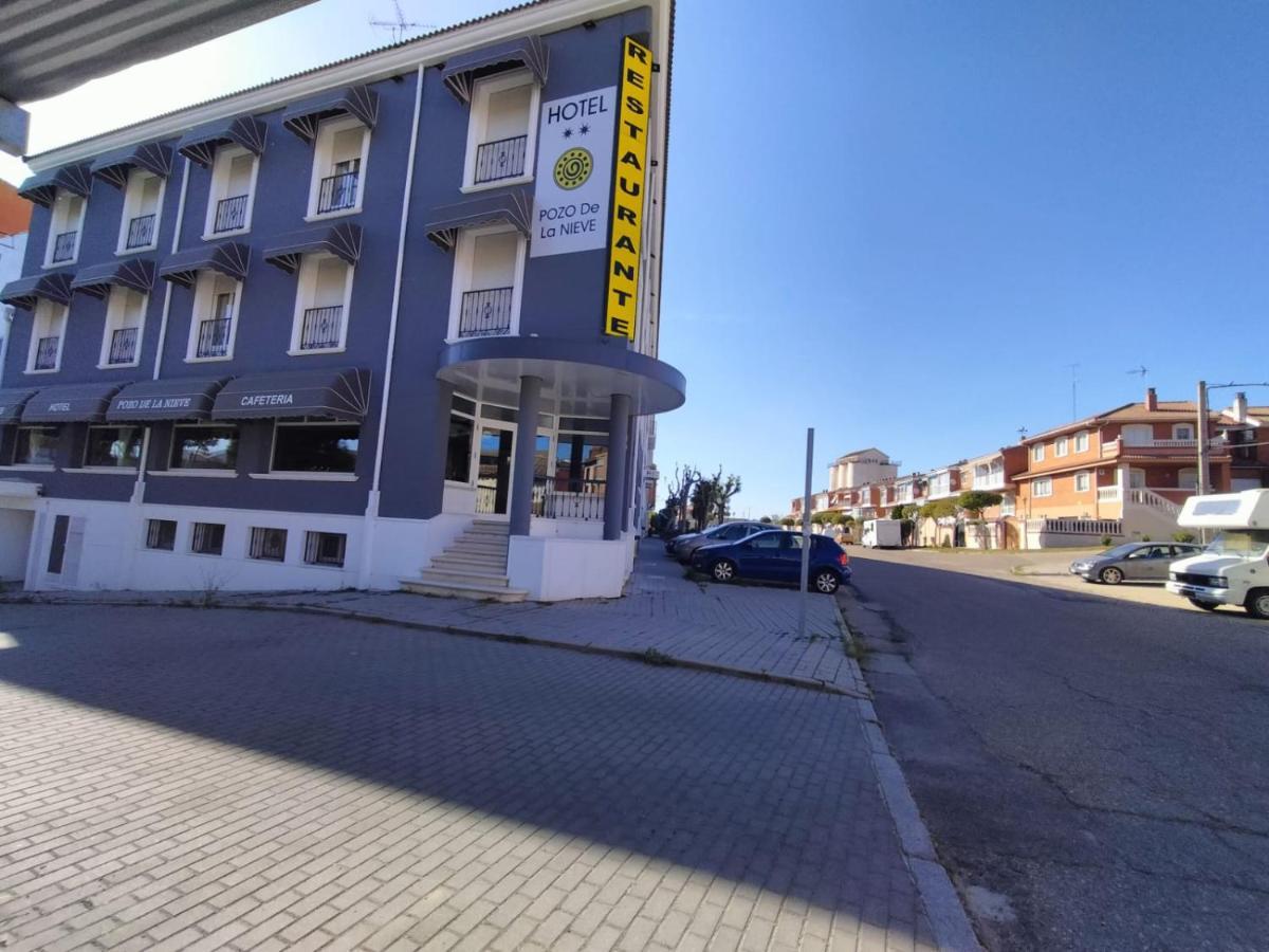 El Pozo De La Nieve Hotell Tordesillas Exteriör bild